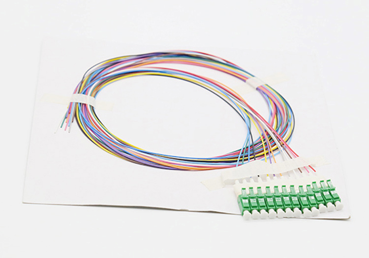 Đầu nối LC trên dây hàn quang LC APC Đầu nối LC trên dây hàn quang LC APC