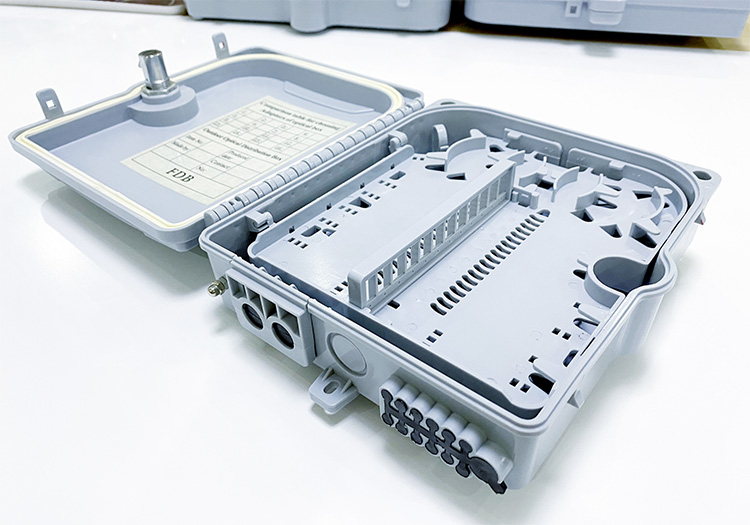 Hộp phối quang ODF 12FO ngoài trời cung cấp bởi Unirack Hộp phối quang ODF 12FO ngoài trời cung cấp bởi Unirack