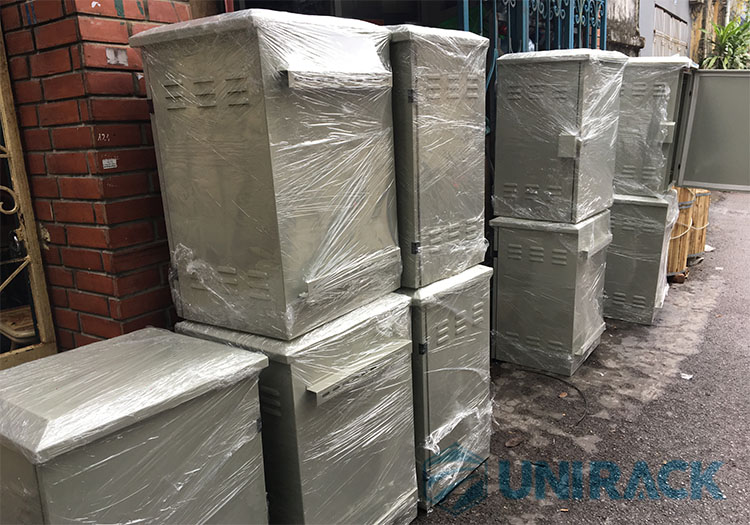Lô tủ rack 15U ngoài trời sản xuất theo yêu cầu Lô tủ rack 15U ngoài trời sản xuất theo yêu cầu