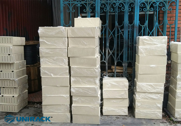 Vỏ tủ điện Unirack sản xuất theo yêu cầu