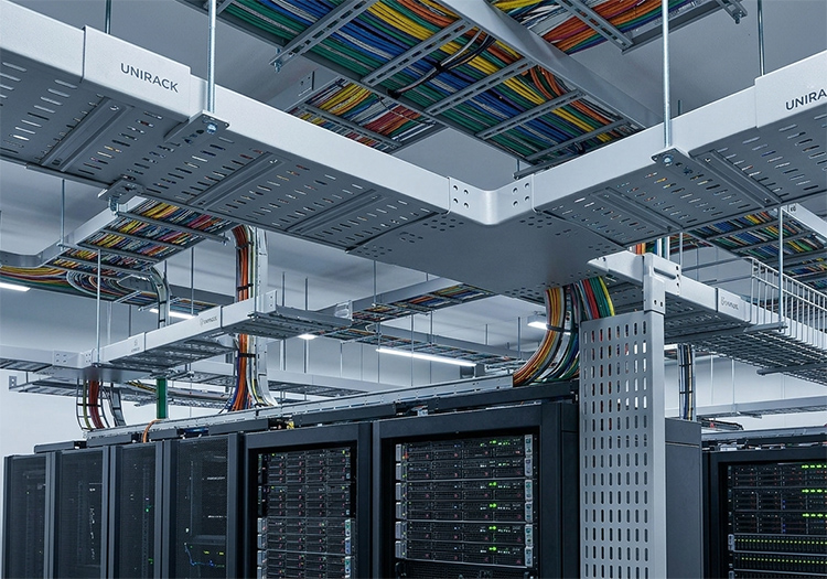Thang máng cáp Unirack sử dụng trong các hạ tầng viễn thông