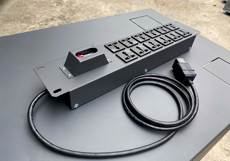 Thanh nguồn PDU hãng Unirack