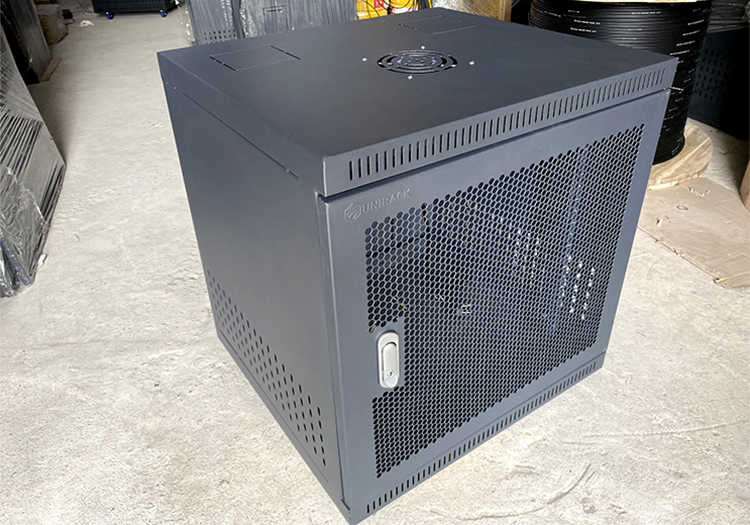 Tủ rack treo tường 10U D500 Unirack màu đen