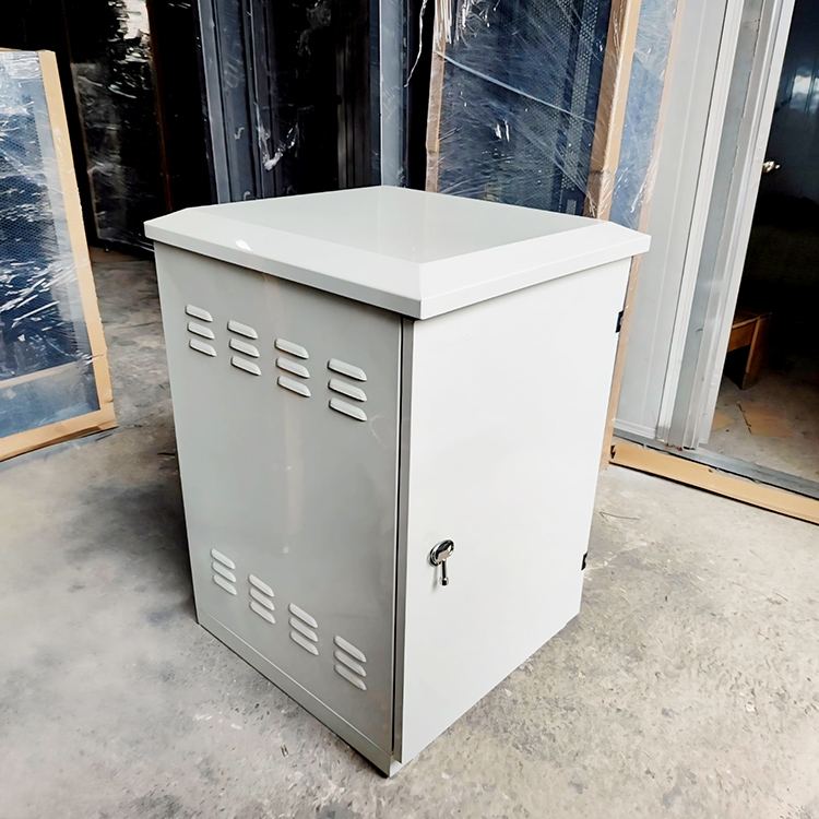 Tủ rack 15U ngoài trời Unirack