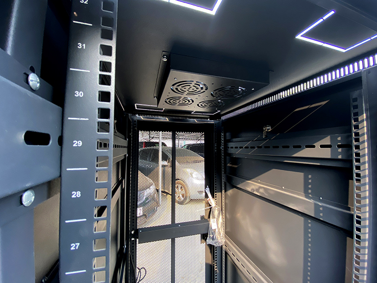 Tủ Rack 32U D1000, Tủ mạng 32U D1000 Unirack Tủ Rack 32U D1000, Tủ mạng 32U D1000 Unirack