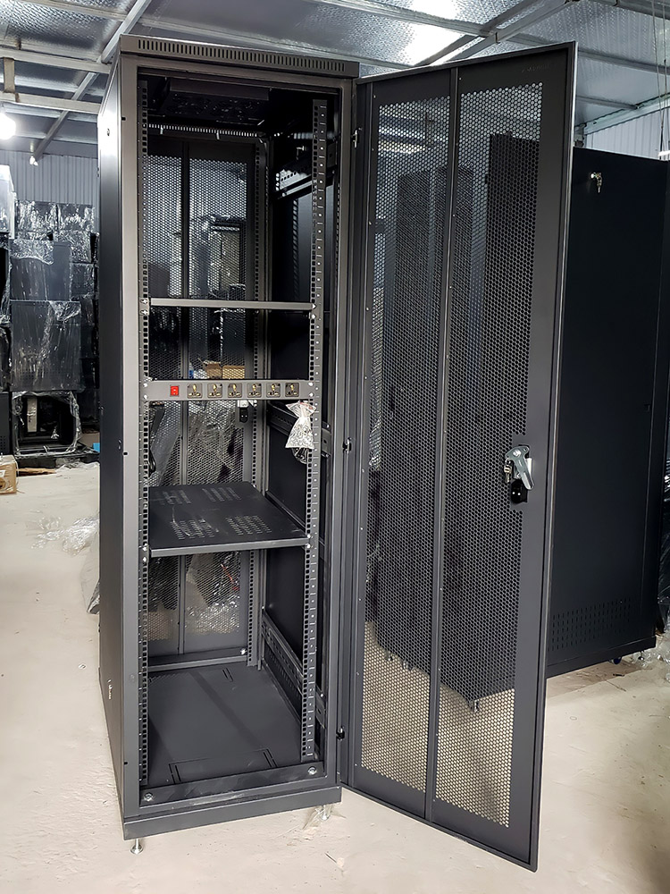Tủ rack 42U D600, Tủ mạng 42U D600 UNR-42UD600-2CL Tủ rack 42U D600, Tủ mạng 42U D600 UNR-42UD600-2CL