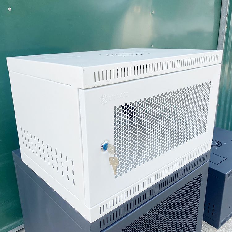 Tủ rack treo tường 6U cửa lưới màu trắng Unirack