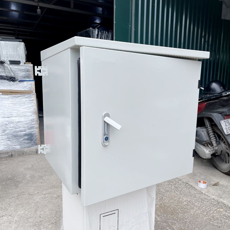 Hệ thống khóa tủ rack ngoài trời chắc chắn, bảo mật cao