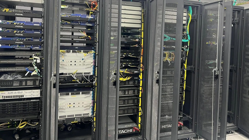 Giải pháp bảo vệ thiết bị với tủ rack Unirack