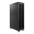 Tủ rack U-Series 42U W600 D600 – mô phỏng 3D mặt trước cửa lưới
