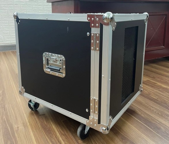 Tủ âm thanh chuyên nghiệp hãng Unirack