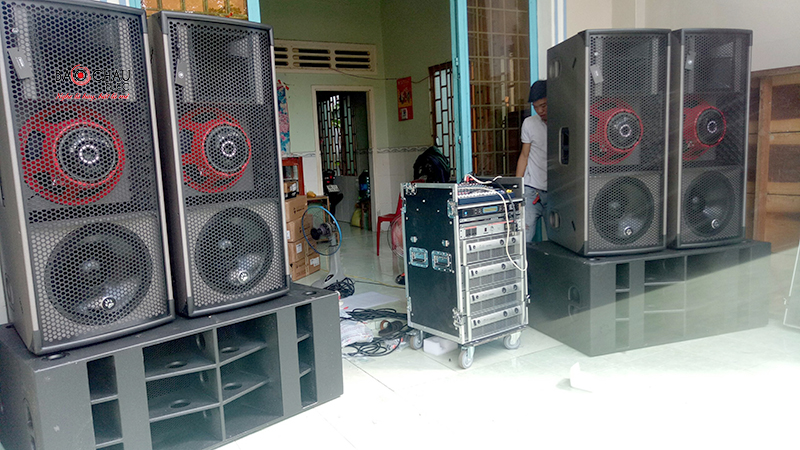 Hướng dẫn lắp đặt thiết bị vào tủ âm thanh Unirack